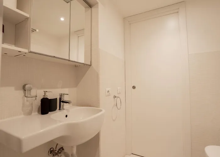 Center Loft - Special Offer Rom